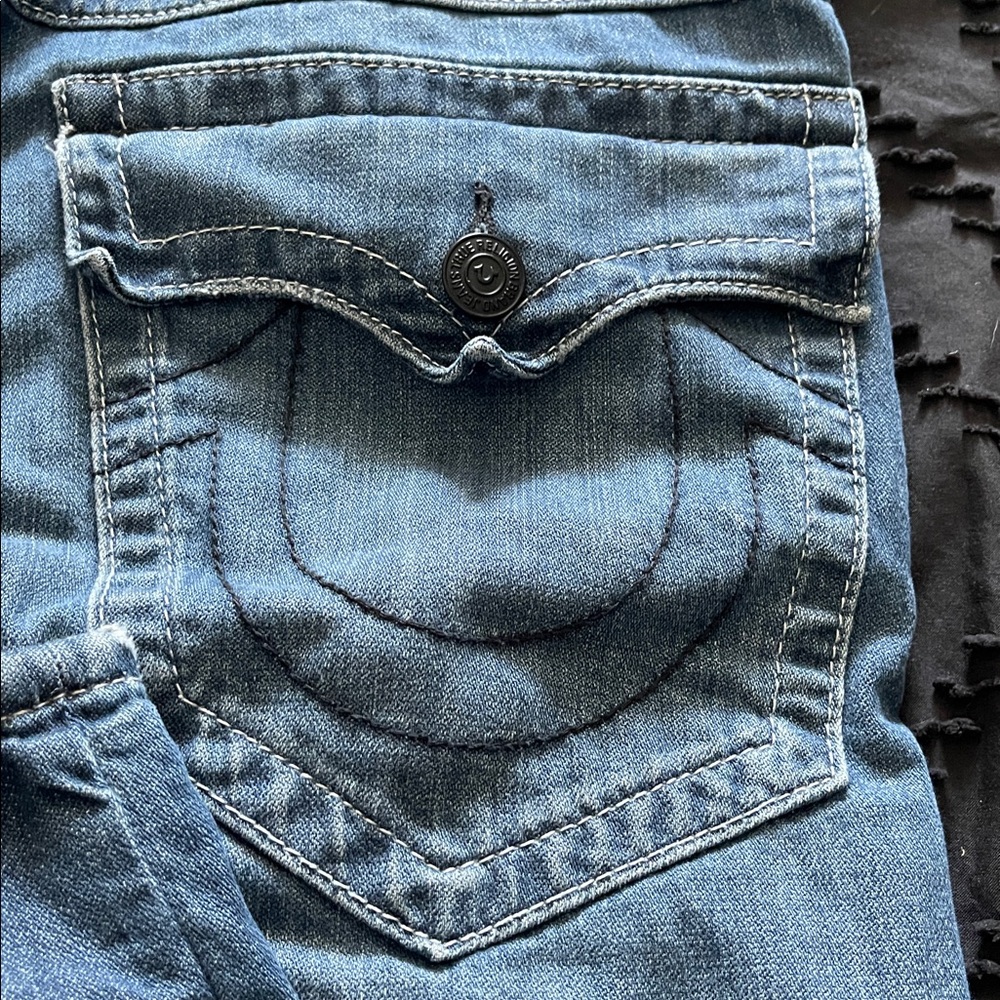 True Religion Classic Blue Denim Jeans - Picture 6 of 7